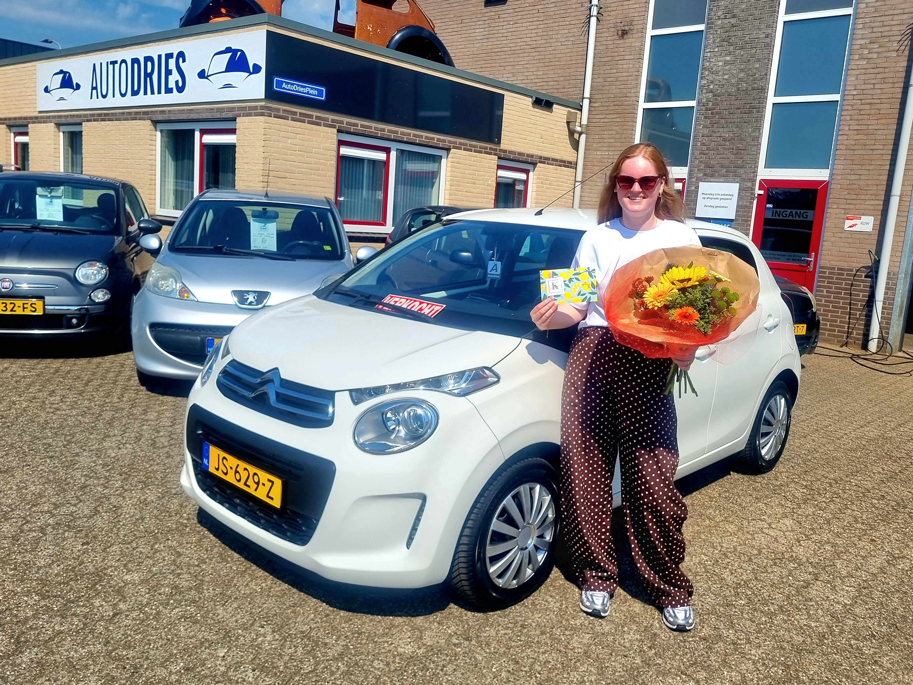 Blije klant bij Auto Dries Aalten
