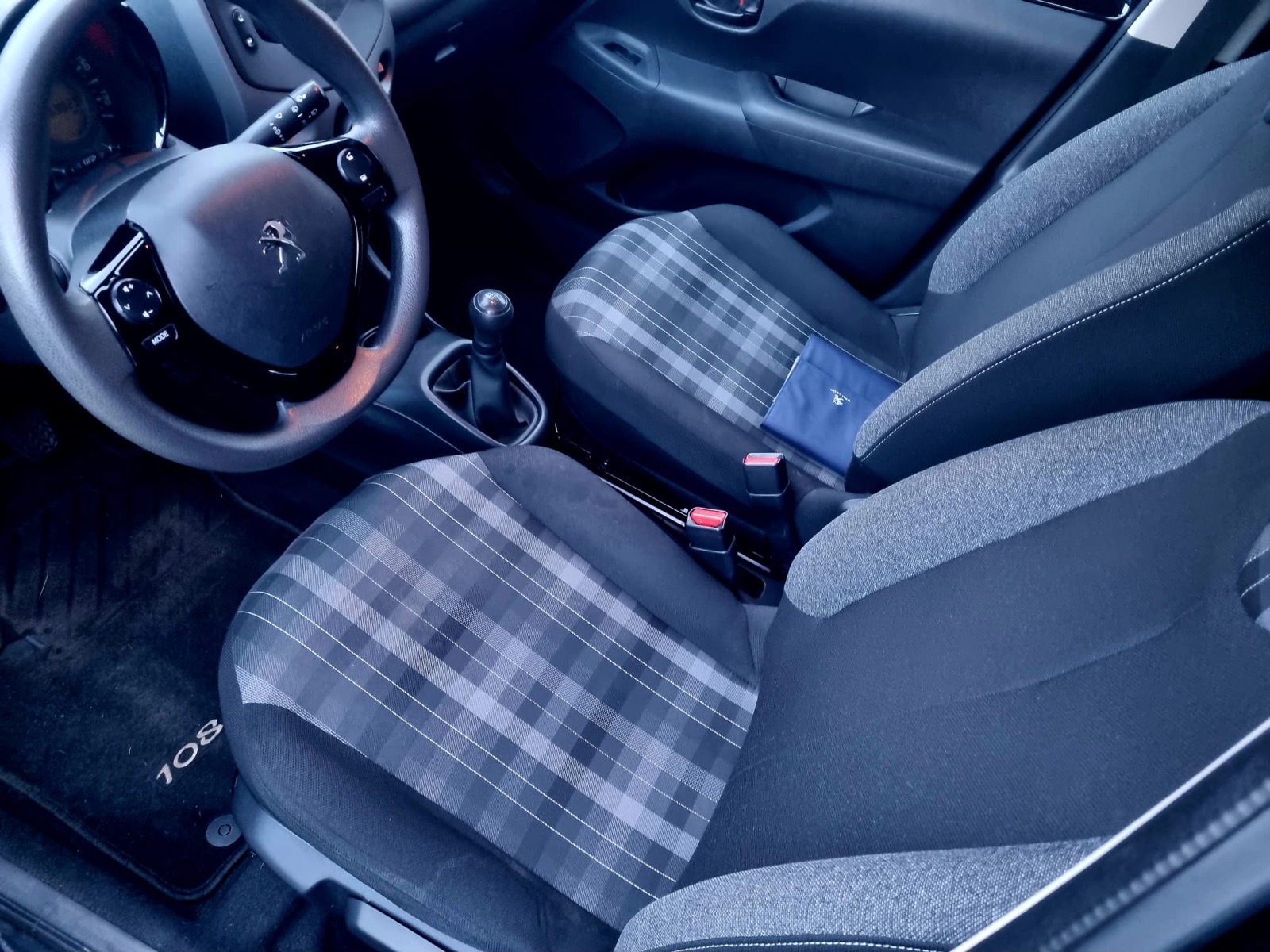 Peugeot 108