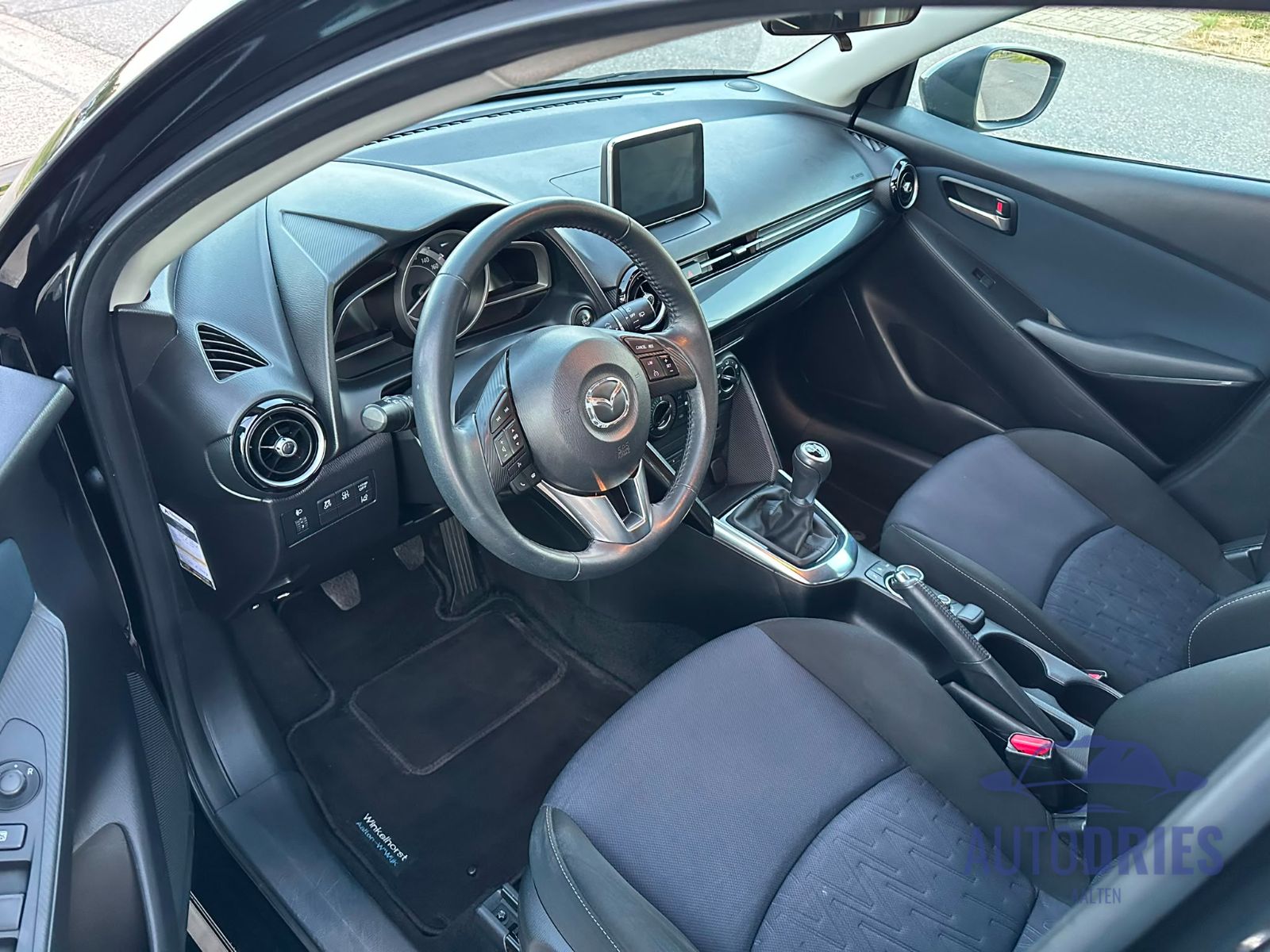 Mazda Mazda2
