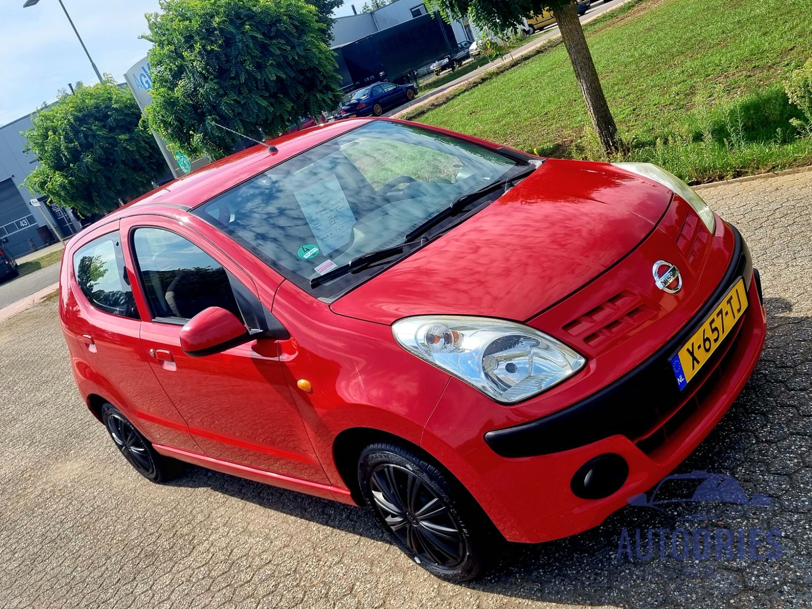 Nissan Pixo Cool